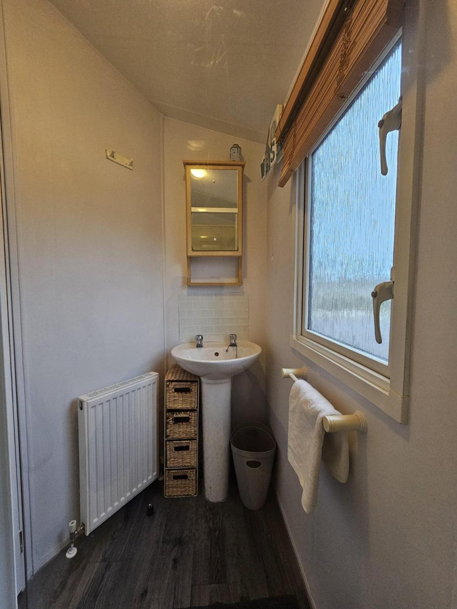 Tattershall Lakes Hot Tub Lodge Breaks Екстериор снимка